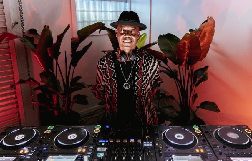 DEEP LA 25th Anniversary