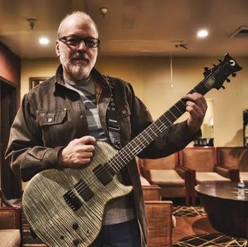 MIKE KENEALLY